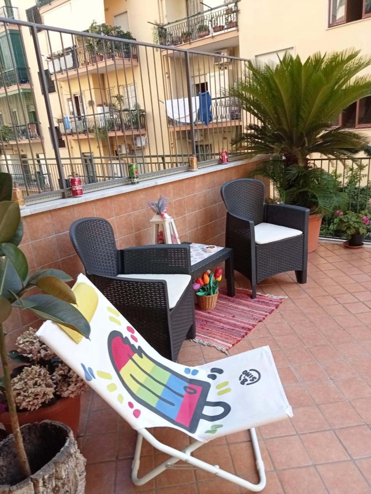 La Terrazza Di Monica & Teresa Bed & Breakfast Portici Luaran gambar
