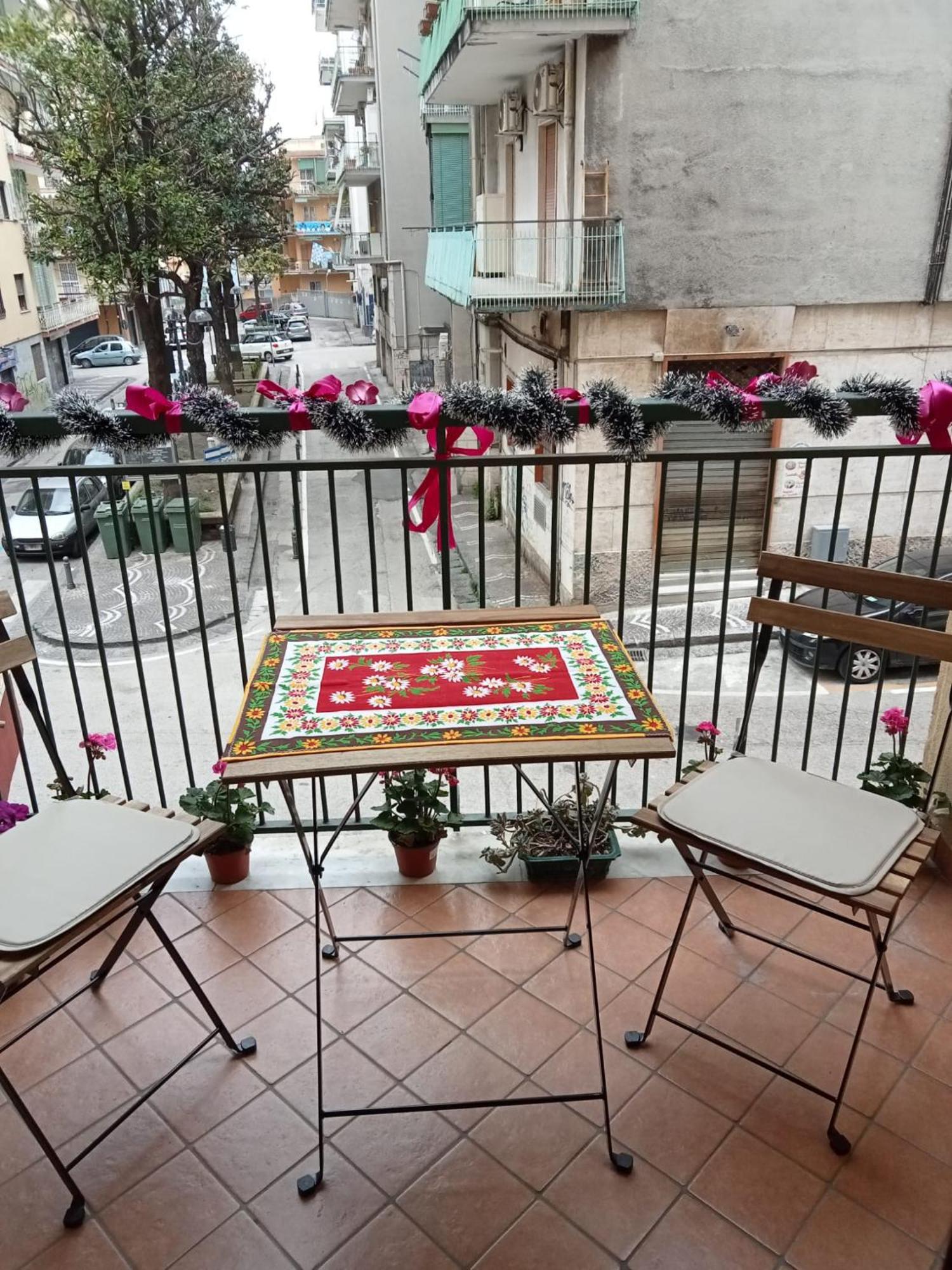 La Terrazza Di Monica & Teresa Bed & Breakfast Portici Luaran gambar