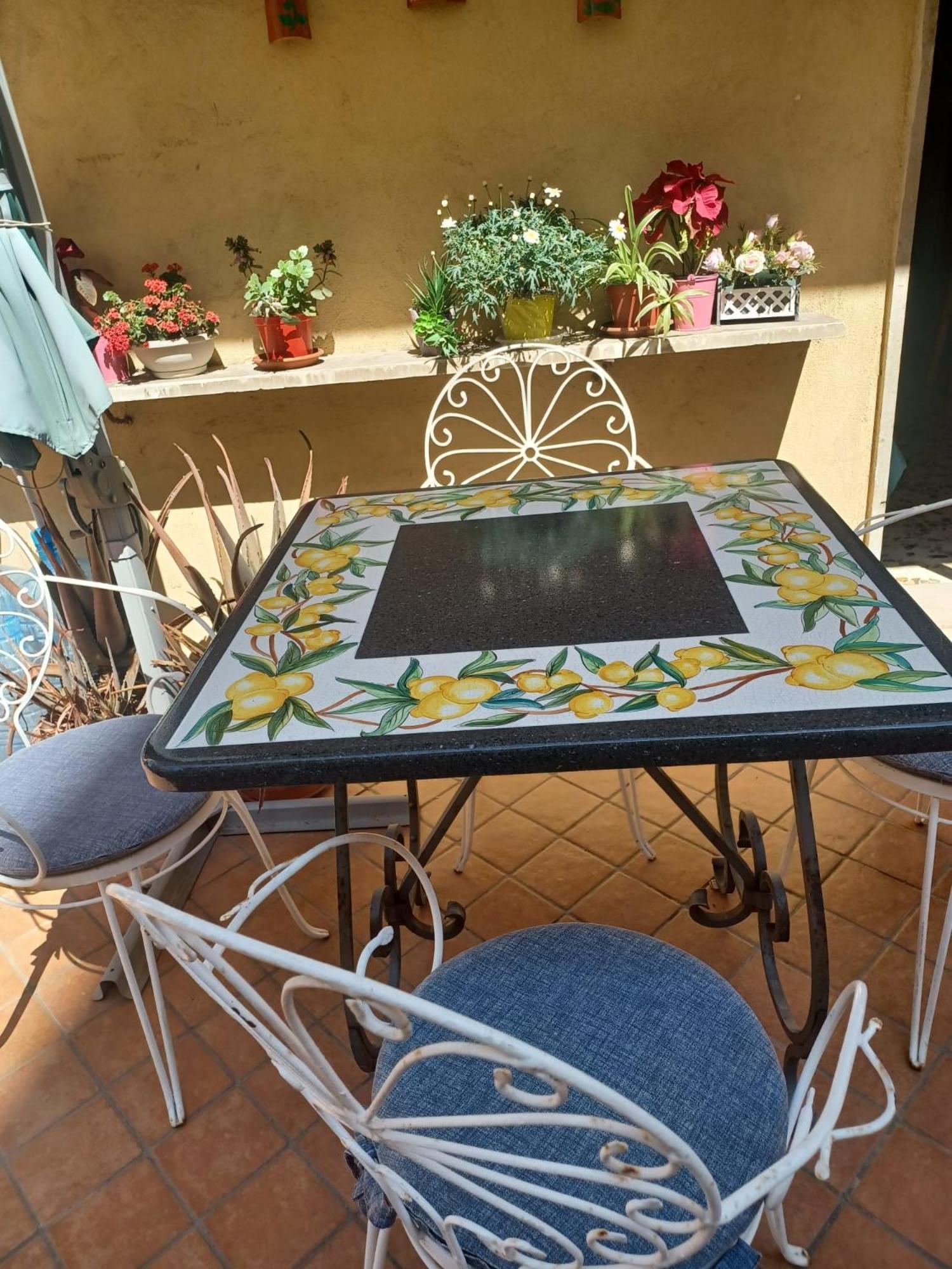La Terrazza Di Monica & Teresa Bed & Breakfast Portici Luaran gambar